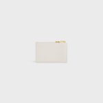 ZIPPED CARD HOLDER TRIOMPHE CHARMS IN GRAINED CALFSKIN RICE - Image 3